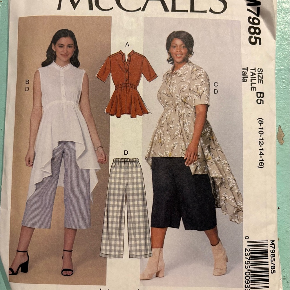 McCall's Sewing Pattern M7985 Peplum Tunic Top & Pants Uncut